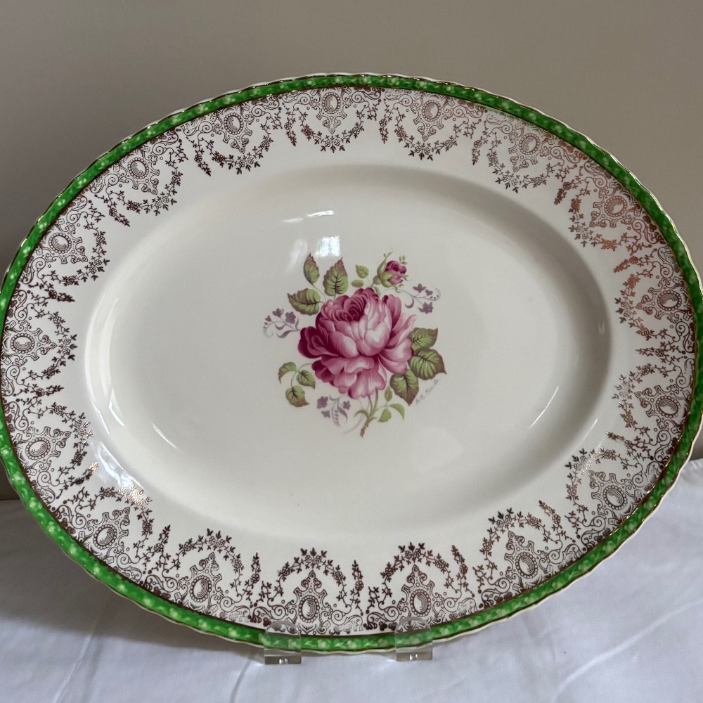 Myott, England, Princess Elizabeth Platter